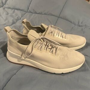 NWT Women’s Size 12 Madden M-Kelleb Ortholite Shoes